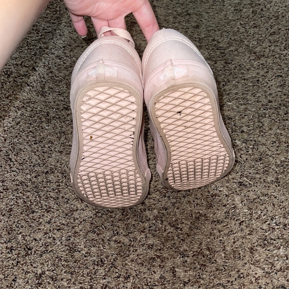 Vans - Picture 4 of 4